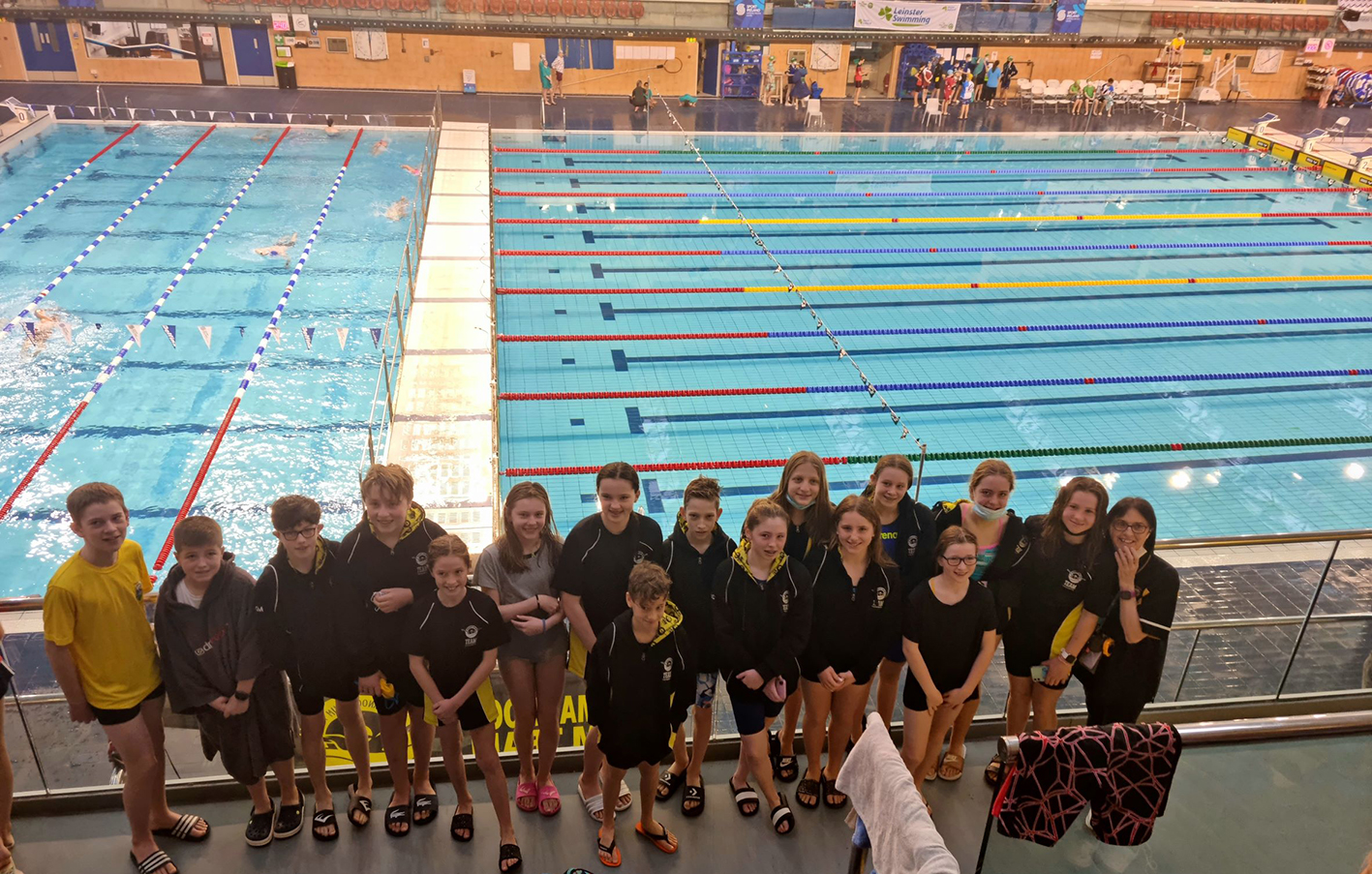 group pic front Portmarnock Swimming Club Race Start